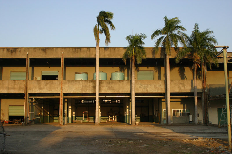 台中復興路酒廠(TADA)導覽2005-01-16台中20號倉庫藝術特區藝術村